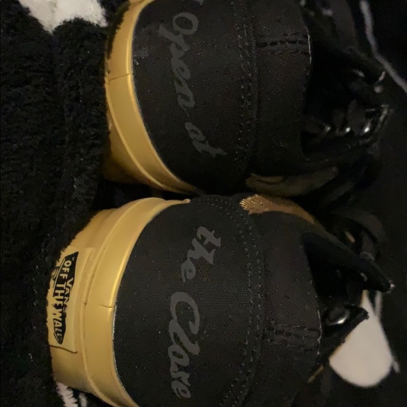 Harry Potter golden snitch vans - Picture 10 of 14